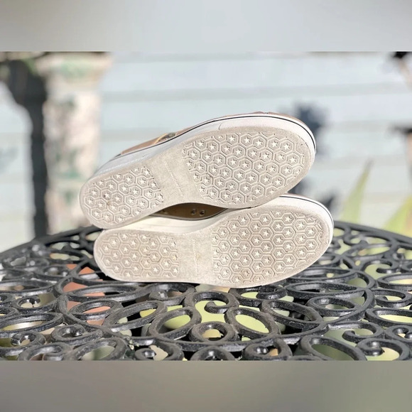 Stella McCartney — Star Platform Shoe - Picture 8 of 9